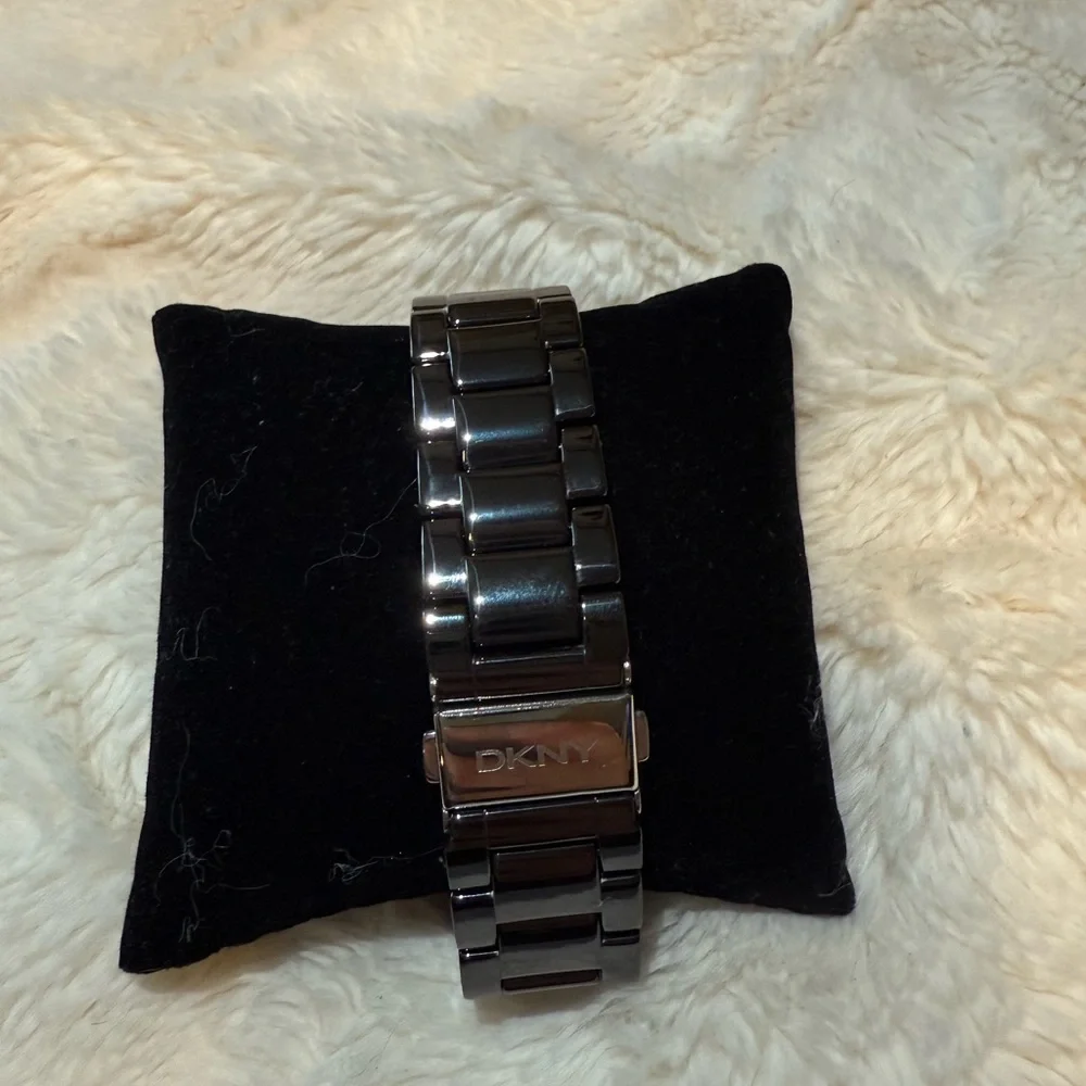 DKNY Ladies Chambers Chronograph DKNY Watch NY4983